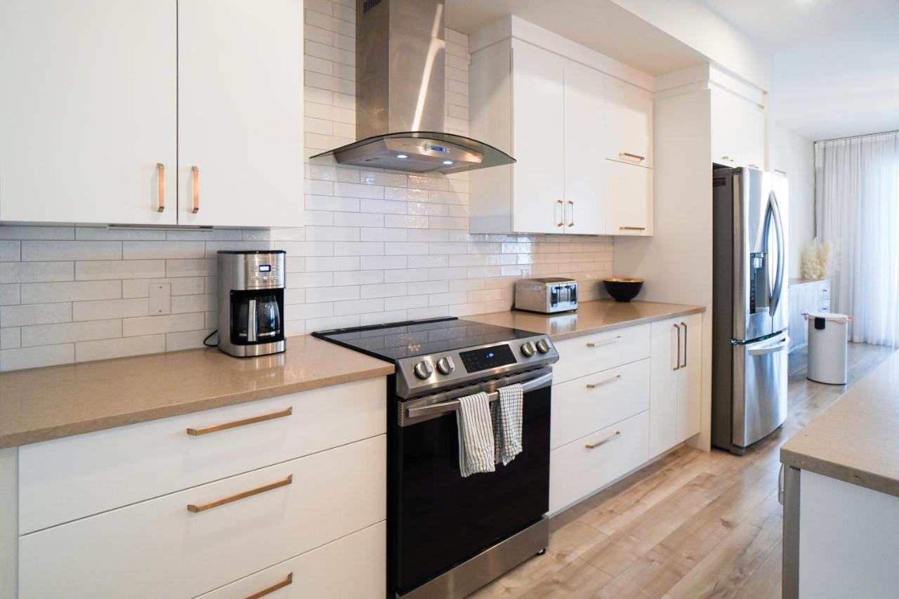 Le Riverain - Condo Neuf Au Bord De L'Eau Shawinigan Dış mekan fotoğraf