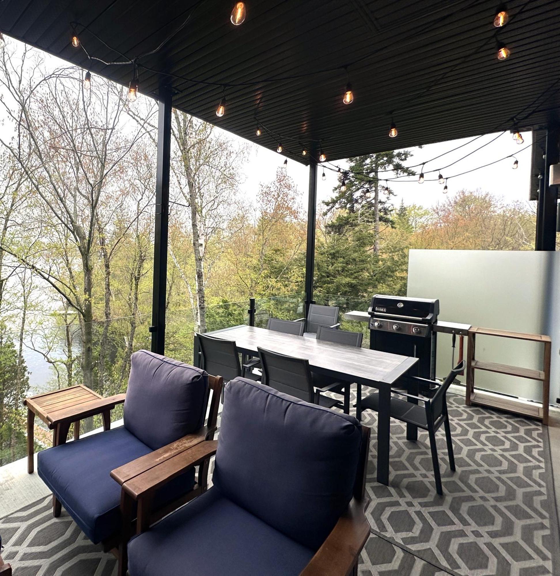 Le Riverain - Condo Neuf Au Bord De L'Eau Shawinigan Dış mekan fotoğraf