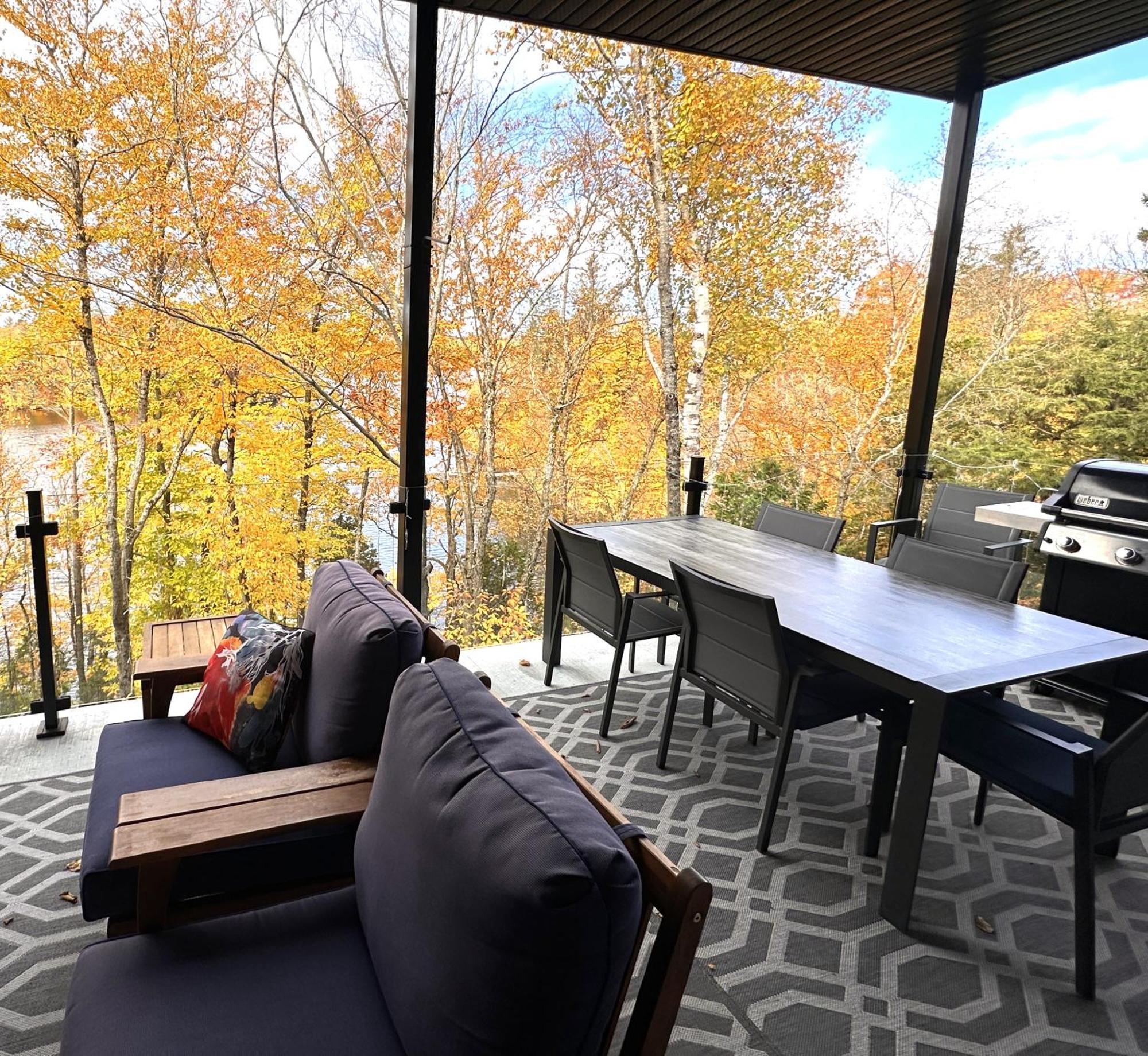 Le Riverain - Condo Neuf Au Bord De L'Eau Shawinigan Dış mekan fotoğraf